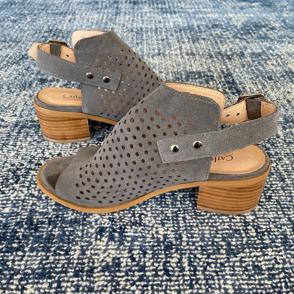 Catherine Malandrino Falcor Slingback Sandal Grey Suede Block Heel - Size 7